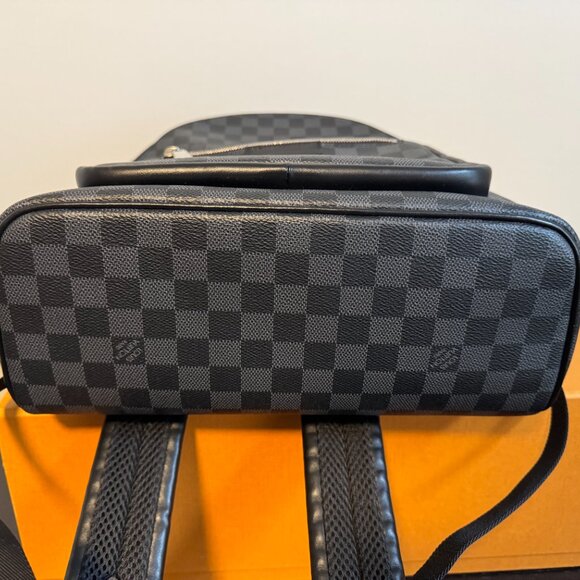 Authentic LOUIS VUITTON Josh backpack Damier Graphite Black Gray - Picture 3 of 4